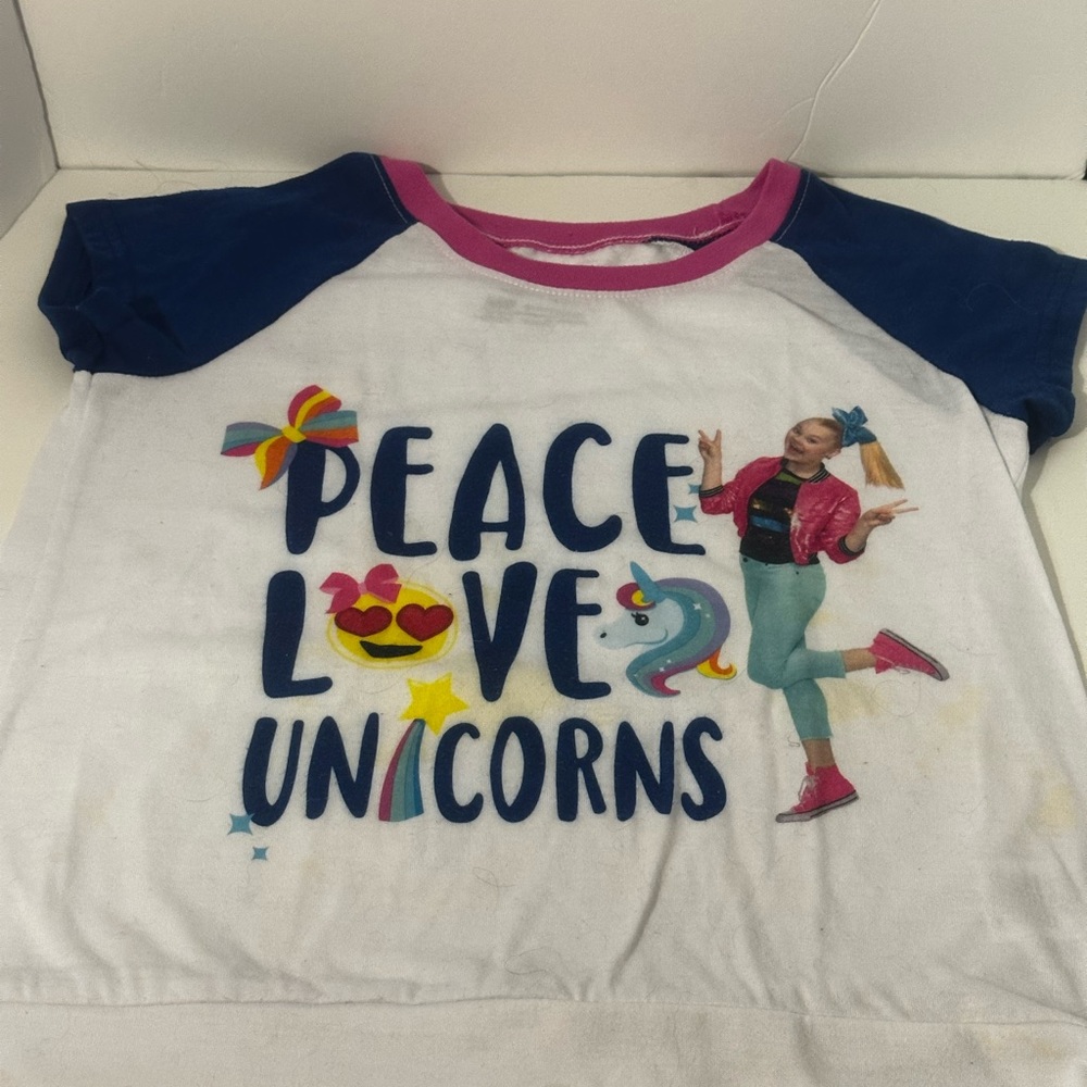 NICKELODEON JOJO SWIA ✅✅ REDUCED ✅✅FUN Colors  Short Sleeved TOP  SIZE 10-12
